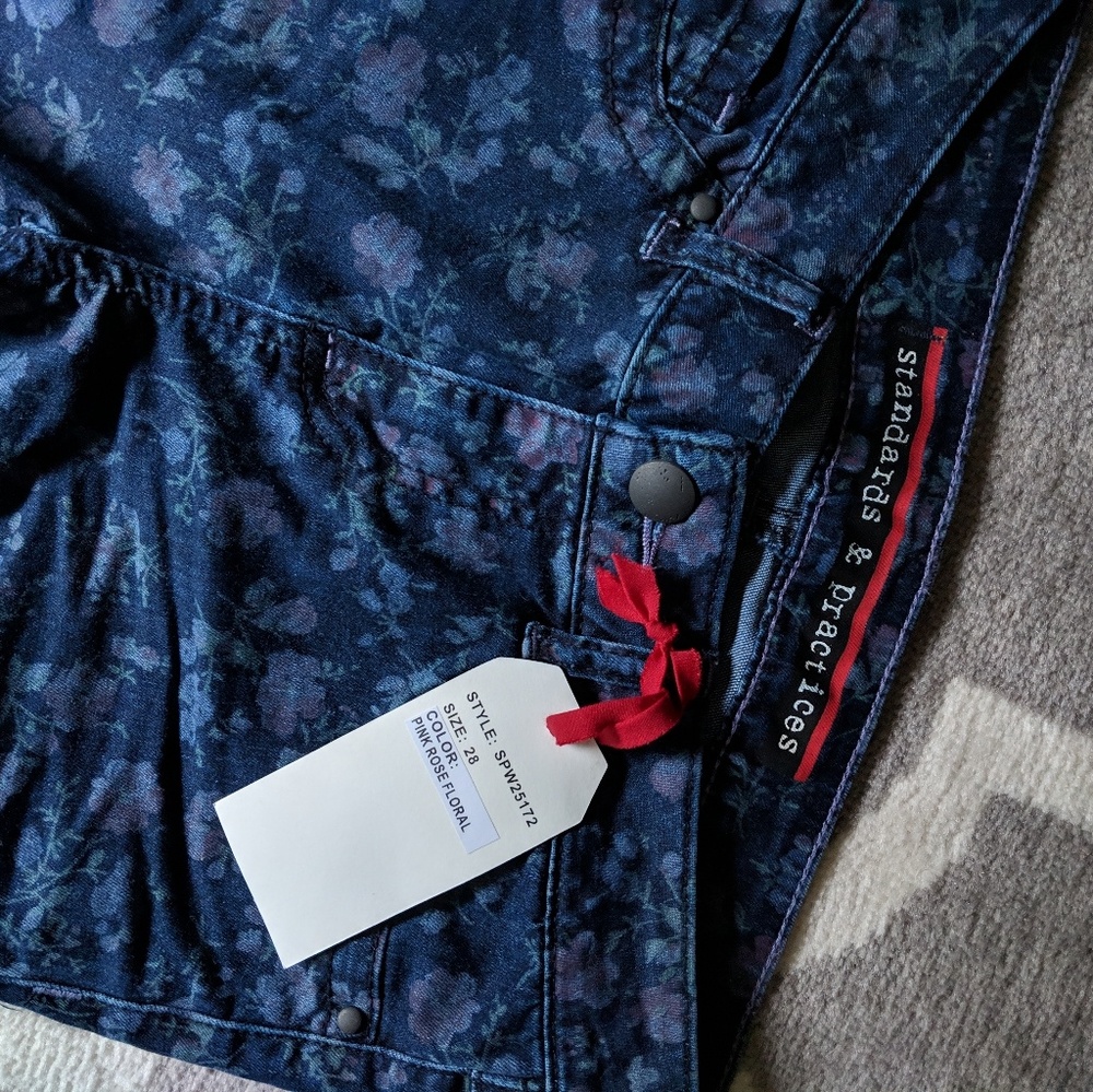NWT Standards & Practice Pink & Blue Floral Jeans